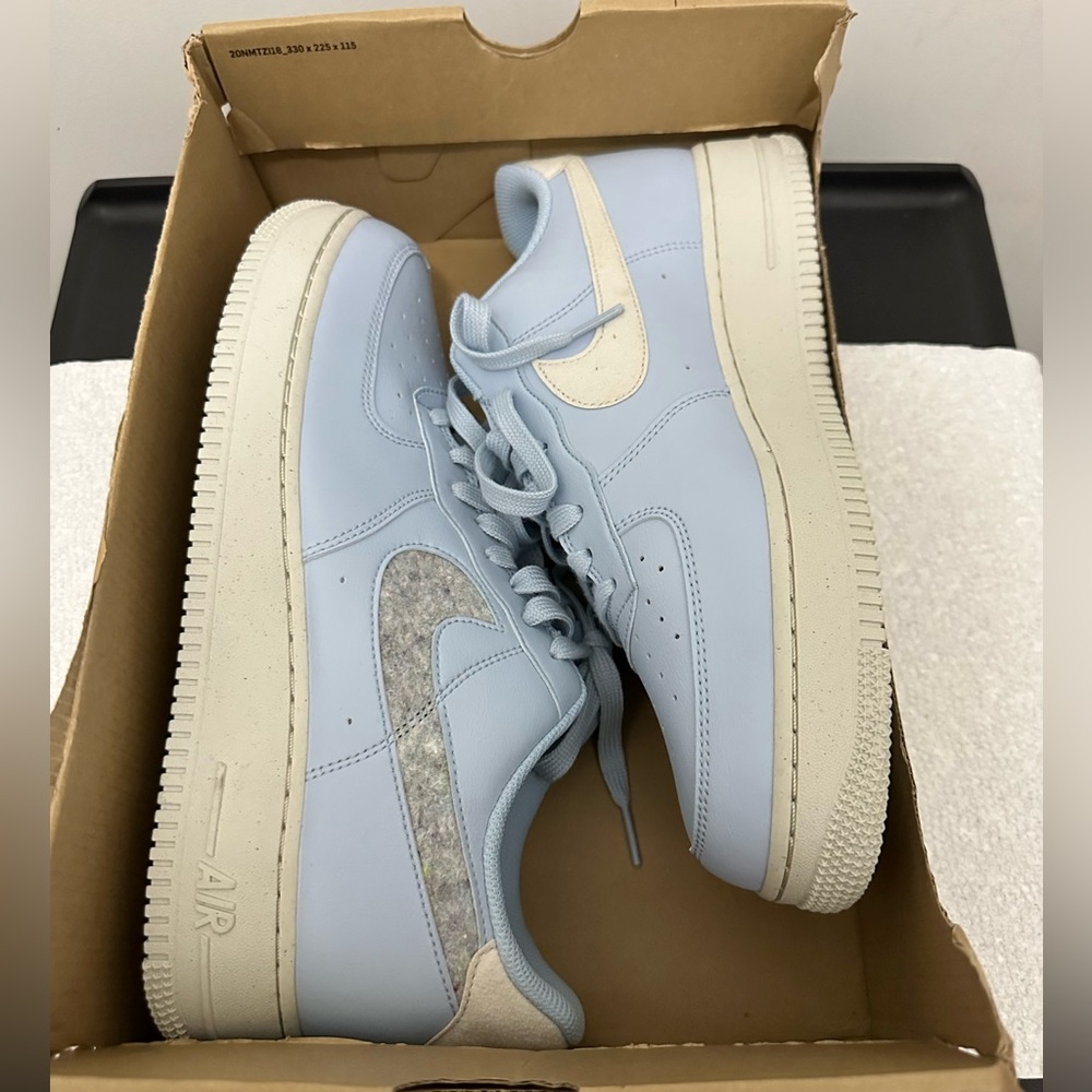 Nike Recycled Wool Air Force 1 size Women’s 11/ men’s 9.5 blue and grey